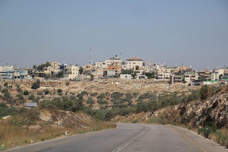 Atef Douglas - Palestinians in Qarawa Bani Hassan town are protected from construction on their land and expansion of their homes while settlements and settlers occupy their land - West Bank - Salfit - Qarawa Bani Hassan town - Al Jazeera Net2