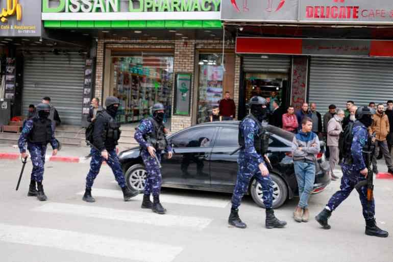     Palestinian Authority security personnel in the Jenin camp