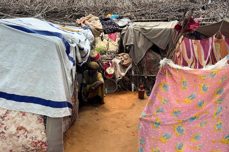 Folder photo: a Sudanese woman moved is resting in a refuge at the Zamzam camp, in the north of Darfur, Sudan, August 1, 2024. Reuters / Mohamed Jamal Jebrel / Photo File